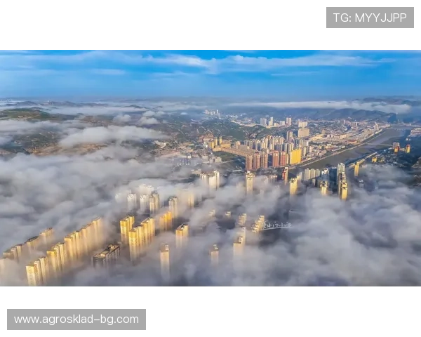 航拍视讯app下载带你领略高空视角的精彩世界，轻松掌握航拍技巧与视频编辑方法